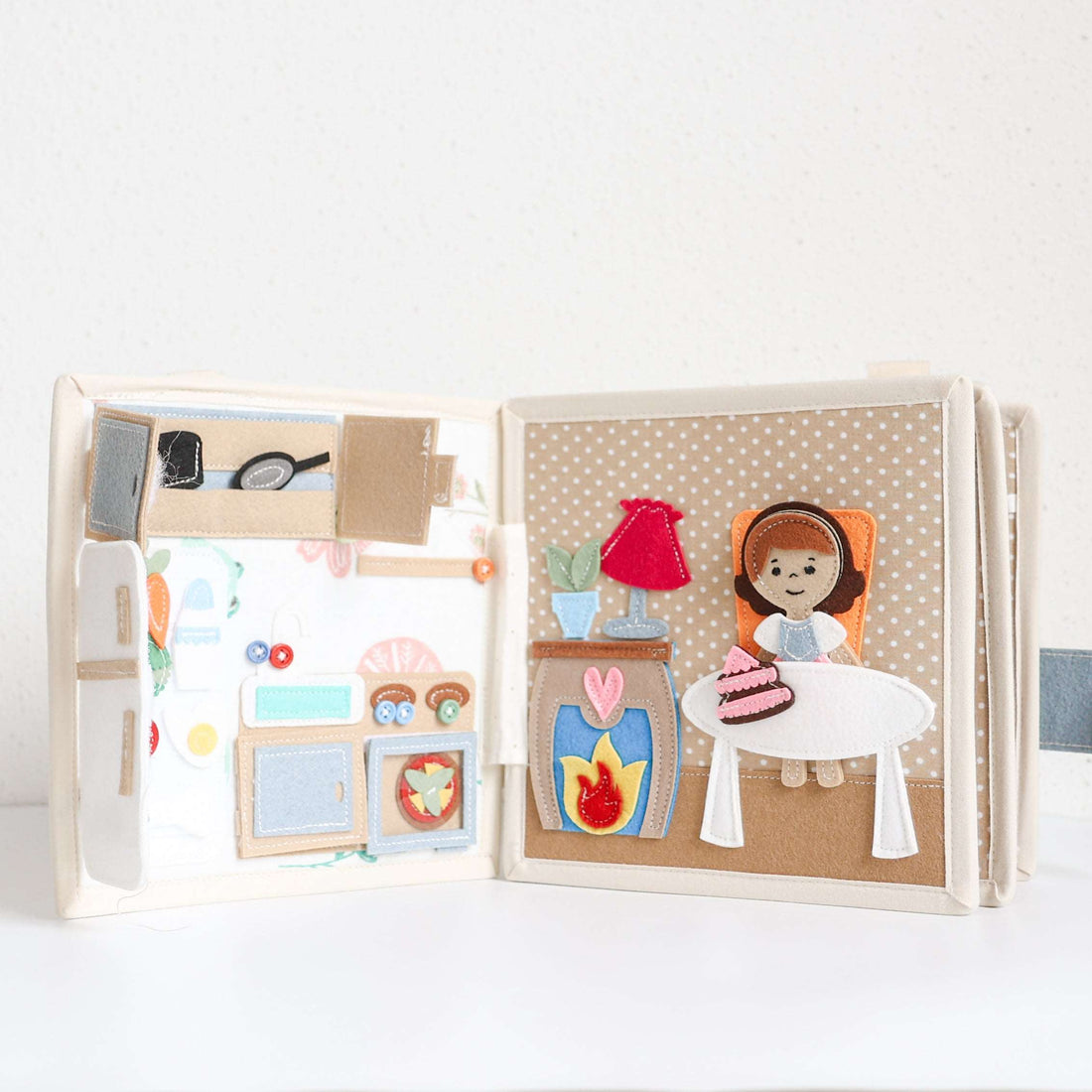 Why Pretend Play (Without Screens!) Is the Best Gift for Your Child’s Development