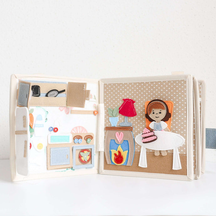 Why Pretend Play (Without Screens!) Is the Best Gift for Your Child’s Development