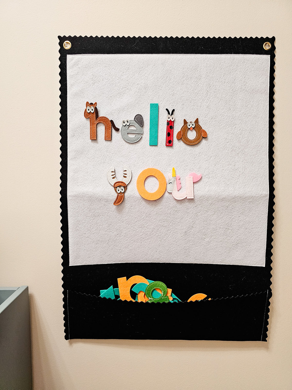 Little Word Builders Alphabets Felt Board with CVC Cards