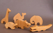 Load image into Gallery viewer, Zoo Animals Wooden Toy Set - Hi Buy Mama
